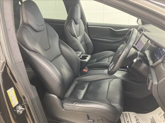 Tesla MODEL X 2018-01 12217-10