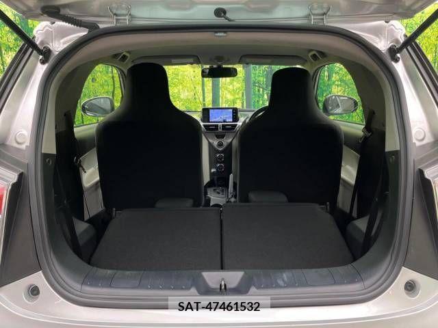 Toyota IQ 2010-10 256349-10