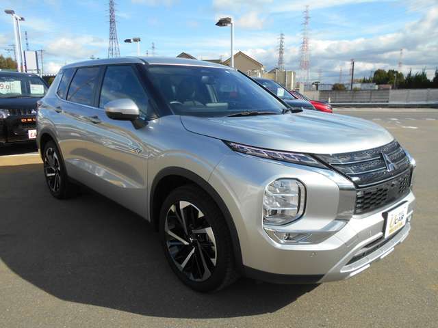 Mitsubishi OUTLANDER PHEV 2021-12 278-4
