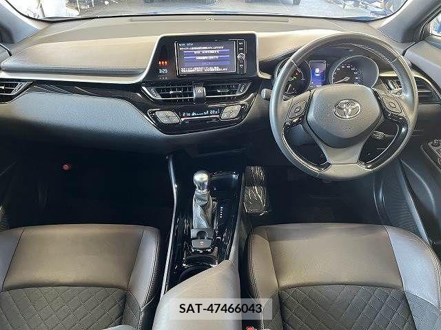 Toyota C-HR 2017-03 209890-1
