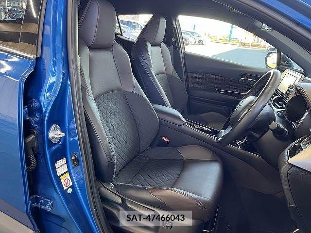 Toyota C-HR 2017-03 209890-8