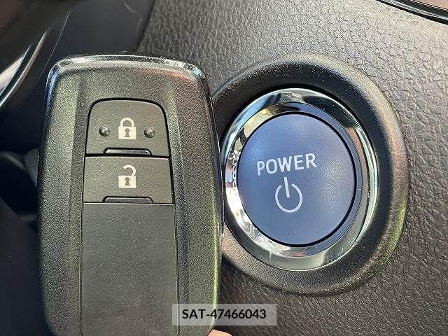 Toyota C-HR 2017-03 209890-7