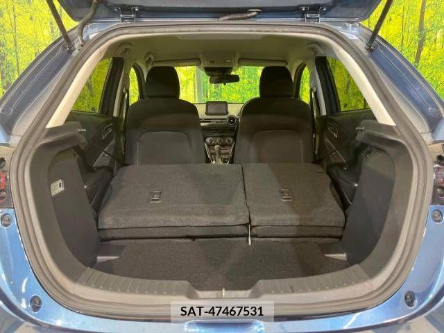 Mazda DEMIO 2018-09 381799-11