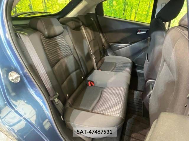 Mazda DEMIO 2018-09 381799-10