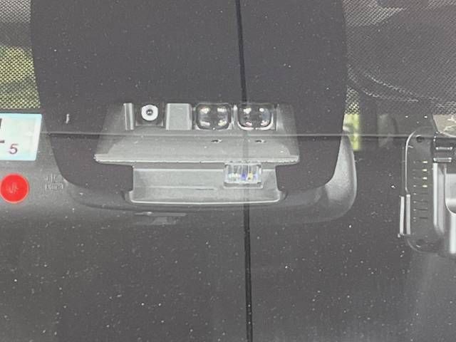 Toyota VOXY 2016-11 190755-5