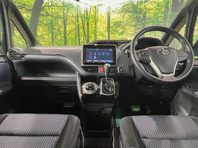 Toyota VOXY 2016-11 190755-1