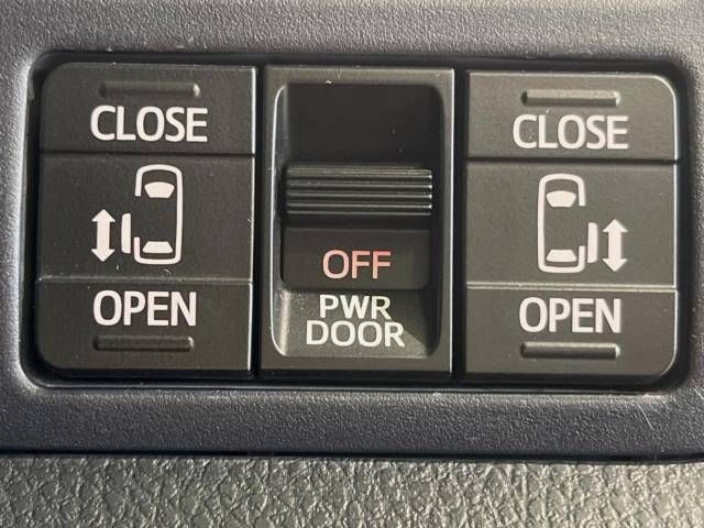 Toyota VOXY 2016-11 190755-6
