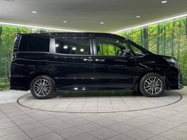 Toyota VOXY 2016-11 190755-17