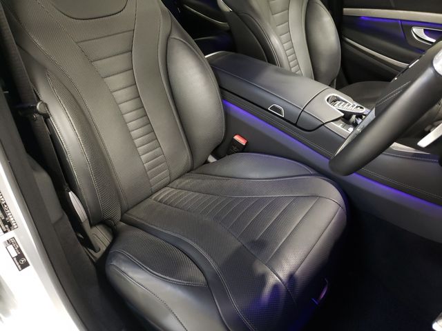 Mercedes Benz S-CLASS 2014-04 4925-26