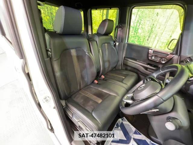 Honda N BOX CUSTOM 2019-04 373291-8