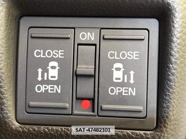 Honda N BOX CUSTOM 2019-04 373291-7