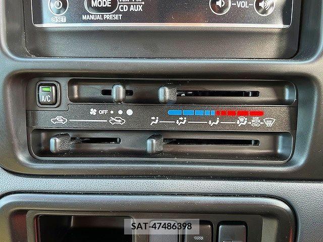 Toyota PIXIS VAN 2015-08 281465-16