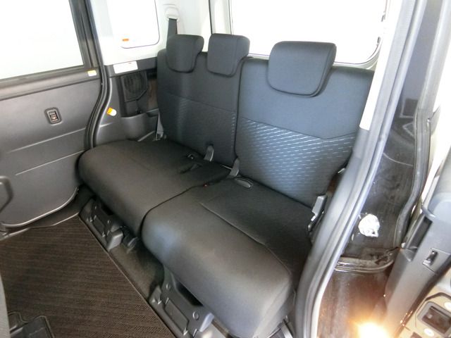 Toyota TANK 2017-01 8005-7