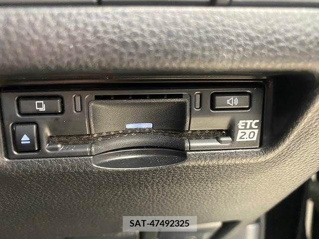 Toyota HARRIER 2023-04 360821-17