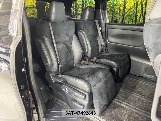 Toyota ALPHARD 2022-09 333244-9