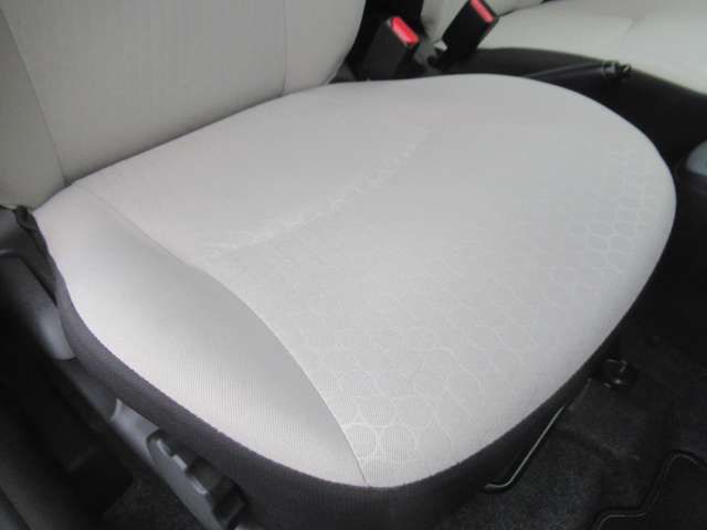 Mitsubishi MIRAGE HATCHBACK 2013-01 192213-12