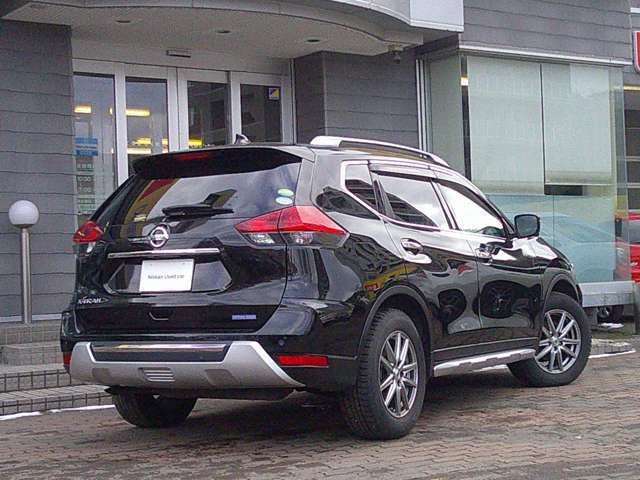 Nissan X-TRAIL 2019-02 185089-1