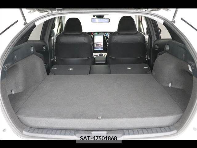 Toyota PRIUS PHV 2017-08 253353-18
