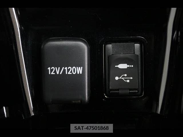 Toyota PRIUS PHV 2017-08 253353-8