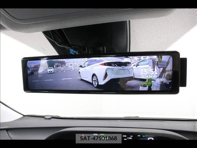 Toyota PRIUS PHV 2017-08 253353-4