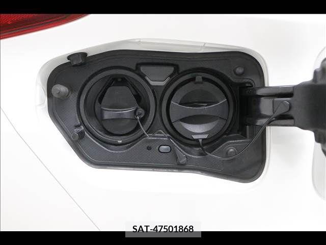 Toyota PRIUS PHV 2017-08 253353-3