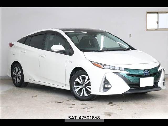 Toyota PRIUS PHV 2017-08 253353-1