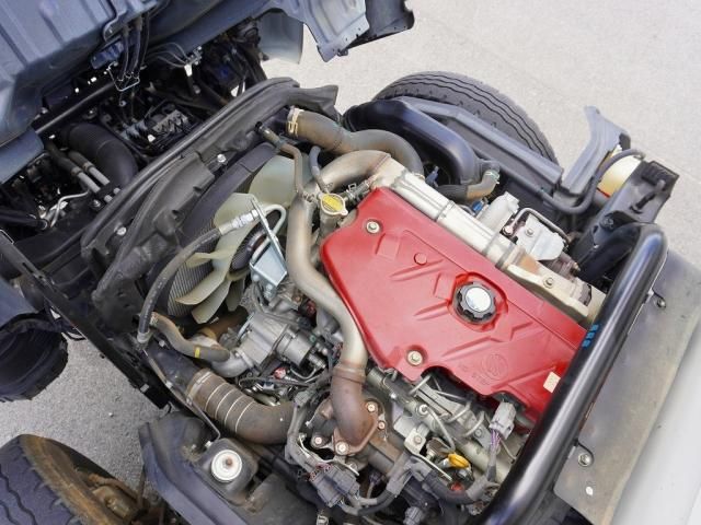 Hino DUTRO 2017-09 196066-20