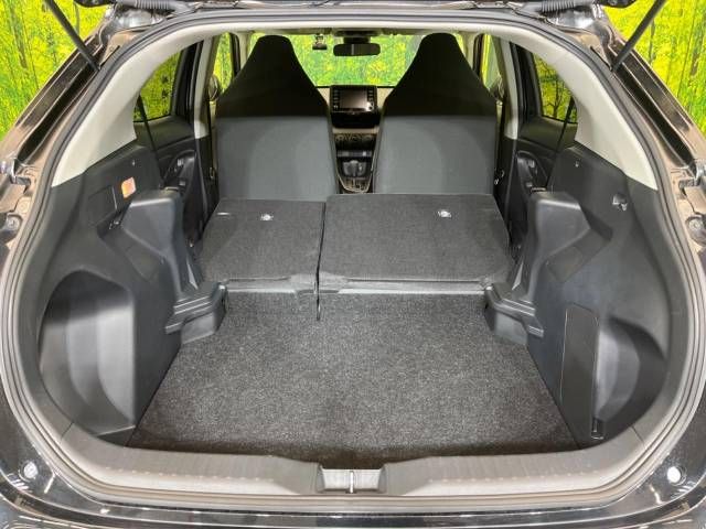 Toyota YARIS CROSS 2023-03 182070-10