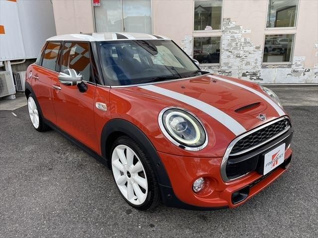 Bmw MINI 2018-11 181874-2