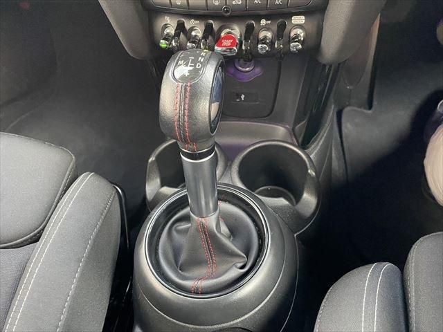 Bmw MINI 2018-11 181874-26
