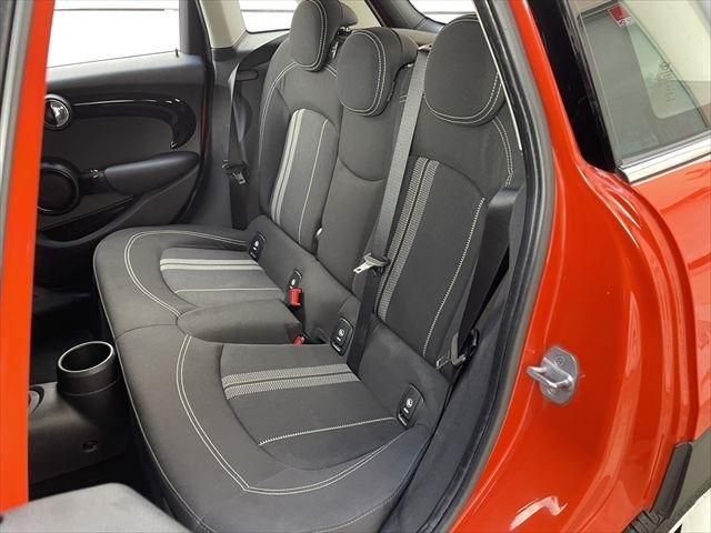 Bmw MINI 2018-11 181874-22