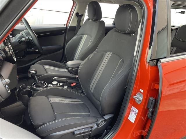 Bmw MINI 2018-11 181874-21