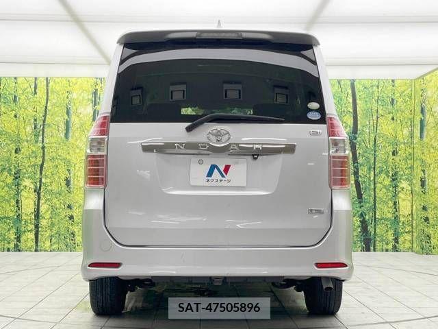 Toyota NOAH 2007-10 349775-15