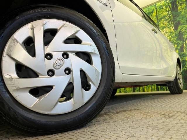 Toyota AQUA 2017-02 14672-13