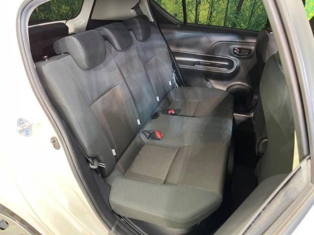 Toyota AQUA 2017-02 14672-9