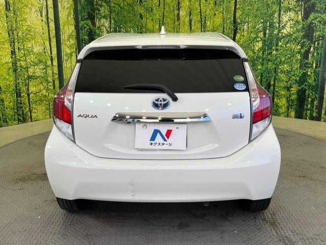 Toyota AQUA 2017-02 14672-15
