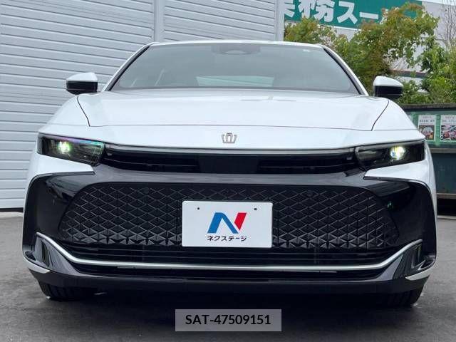 Toyota CROWN 2023-06 300657-12