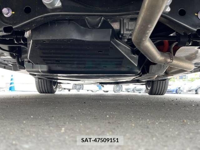Toyota CROWN 2023-06 300657-17
