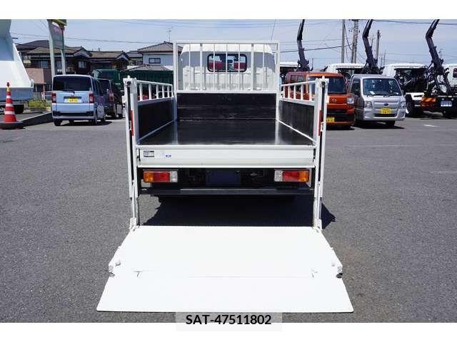 Hino DUTRO 2018-01 344248-17