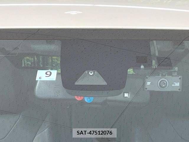 Toyota PRIUS 2016-08 281874-3