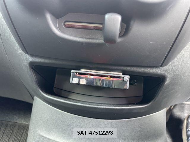 Nissan NOTE 2019-07 365393-17