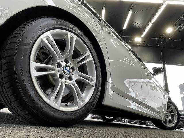 Bmw 5 SERIES 2013-03 25983-18