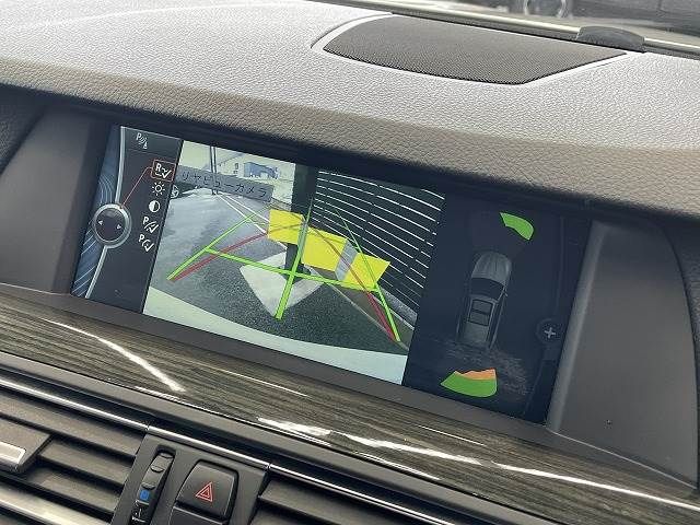 Bmw 5 SERIES 2013-03 25983-3