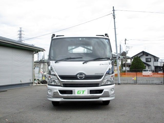 Hino DUTRO 2016-09 193089-1
