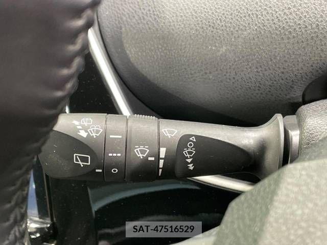 Toyota PRIUS 2020-09 282057-19