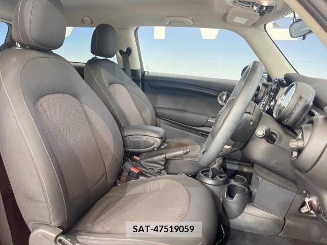 Bmw MINI 2019-04 319817-8