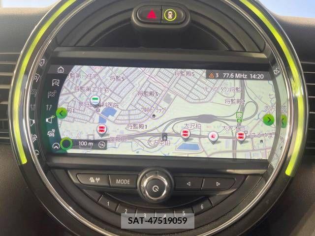 Bmw MINI 2019-04 319817-3