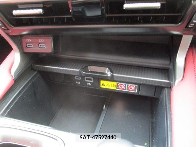 Lexus RX 2023-06 275902-24