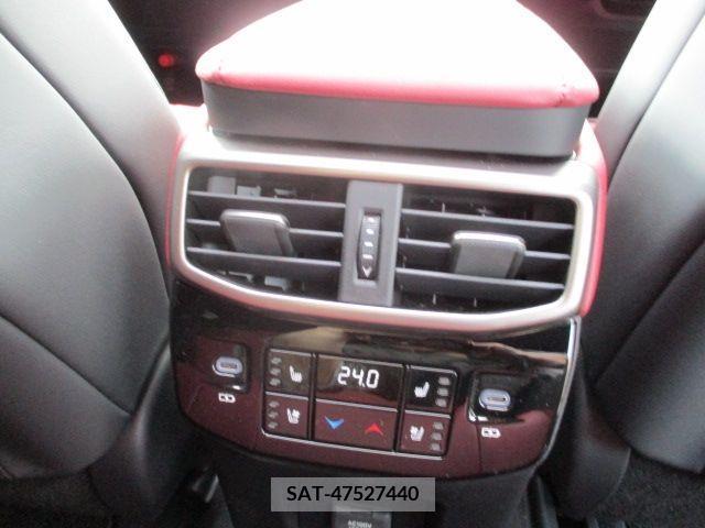 Lexus RX 2023-06 275902-10