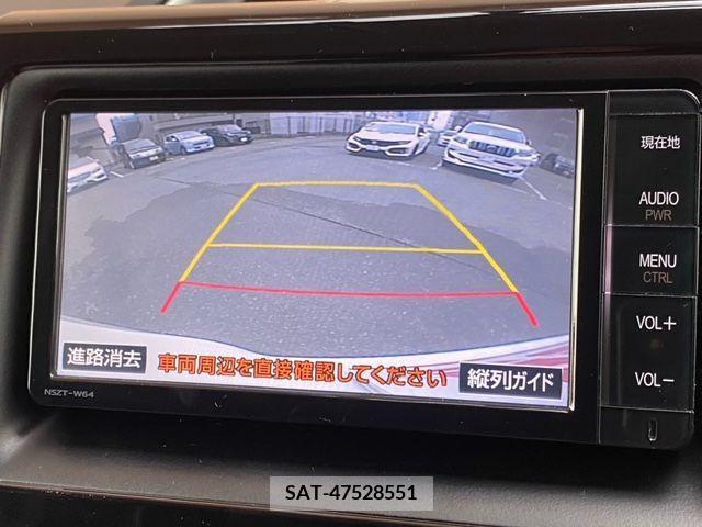 Toyota VOXY 2015-09 288942-5